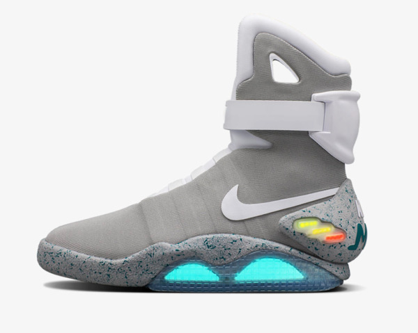 Air MAG (Back to the Future) Auto Lacing Version